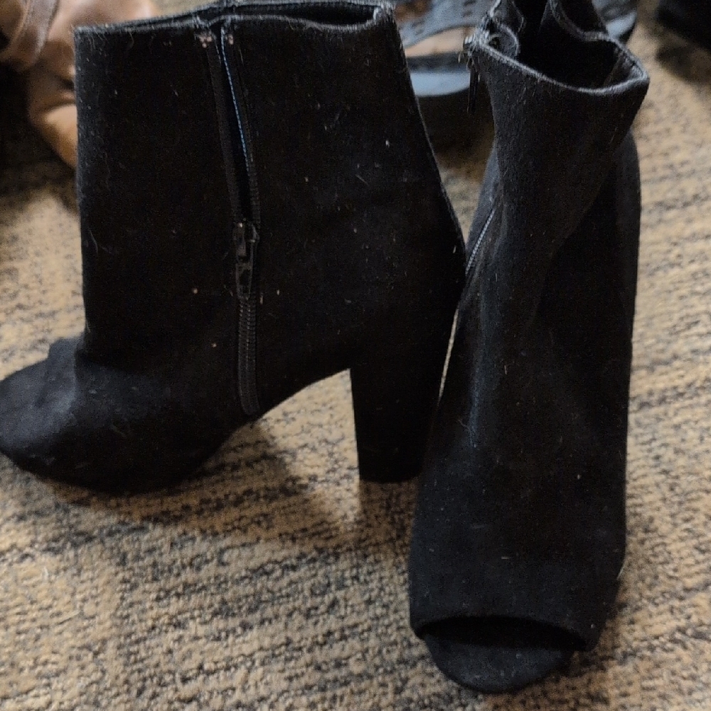 Wild Diva Black Peep-Toe Heeled Boots